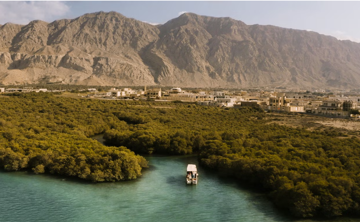 خدمة توصيل في رأس الخيمة